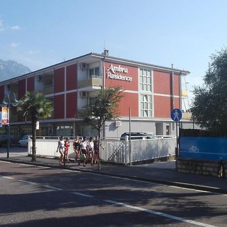 Residence Ambra Riva del Garda Exteriör bild