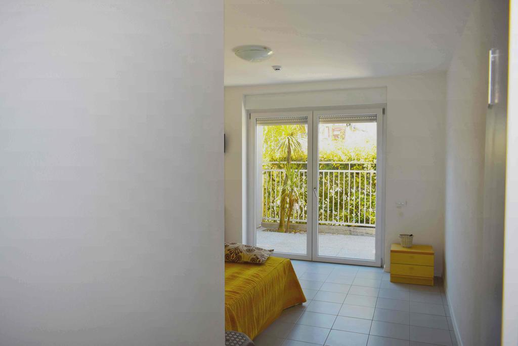Residence Ambra Riva del Garda Exteriör bild